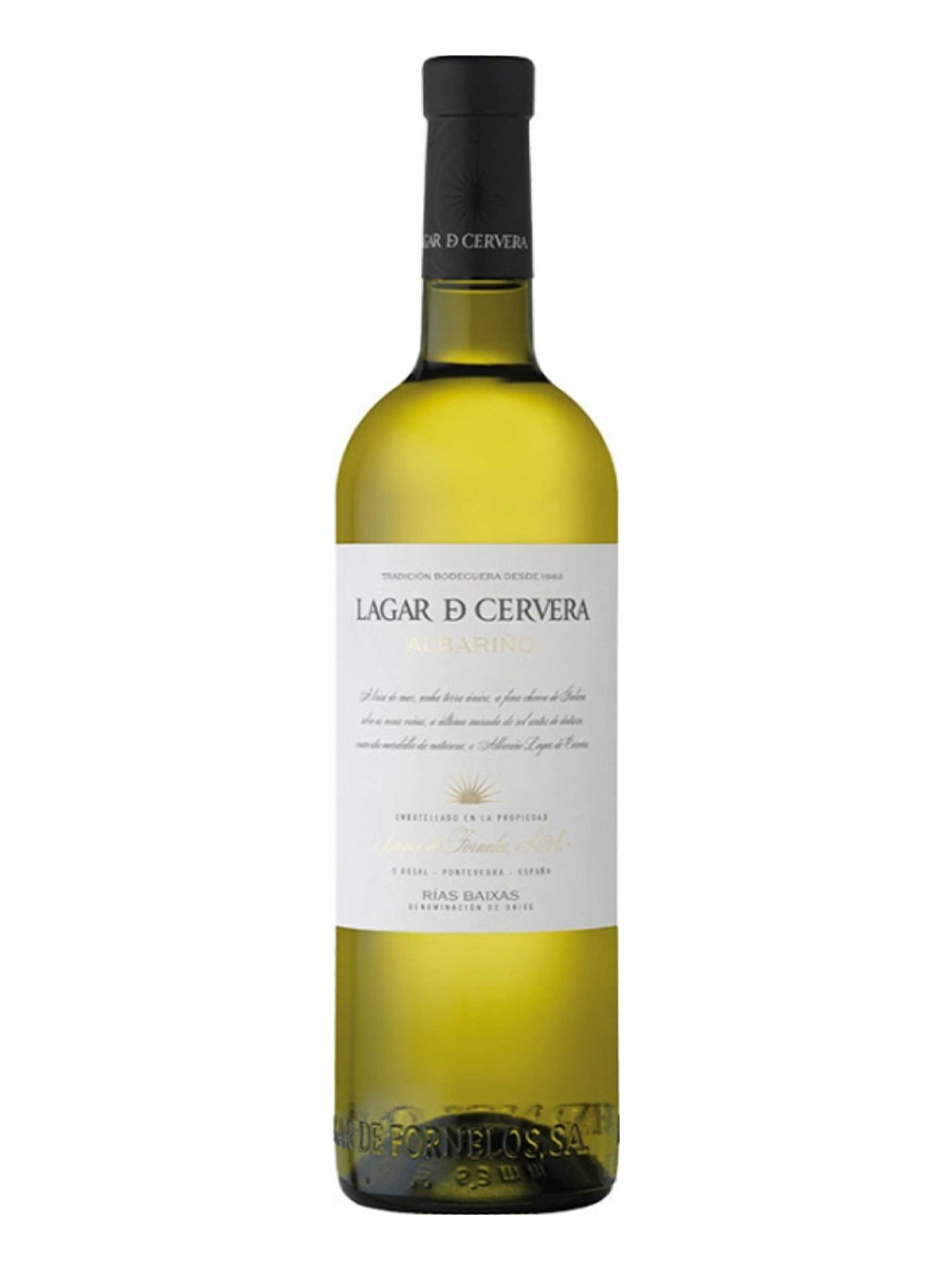 Sticlă de La Rioja Alta Lagar de Cervera Albariño, cu nuanțe strălucitoare galben-verzui, reprezentând eleganța vinurilor din La Rioja.