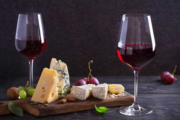 Red wine with cheese